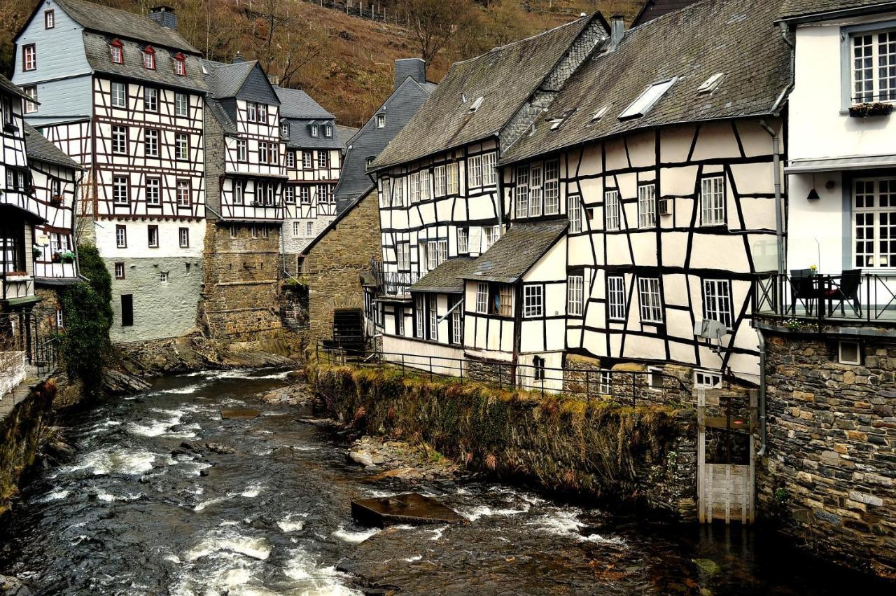 Ferienhaus Kirschbluete Montjoie Extérieur photo